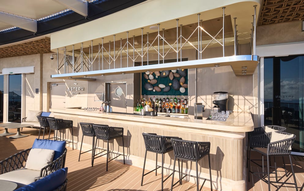 Explora Journeys, EXPLORA I, Astern Pool 3.jpg